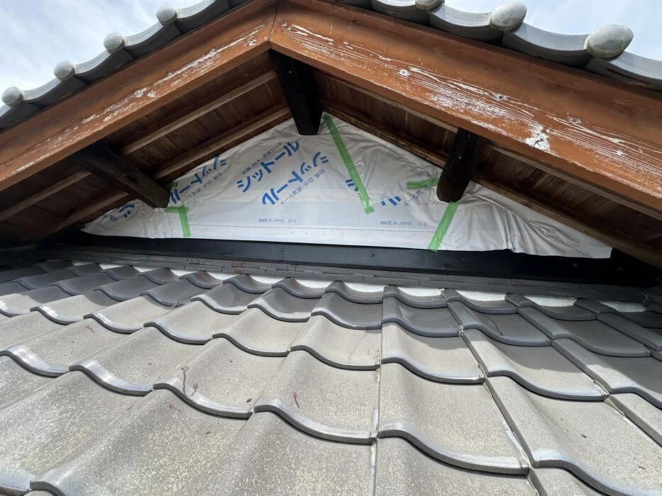 画像1582：松阪市愛宕町にてトタン張り替え